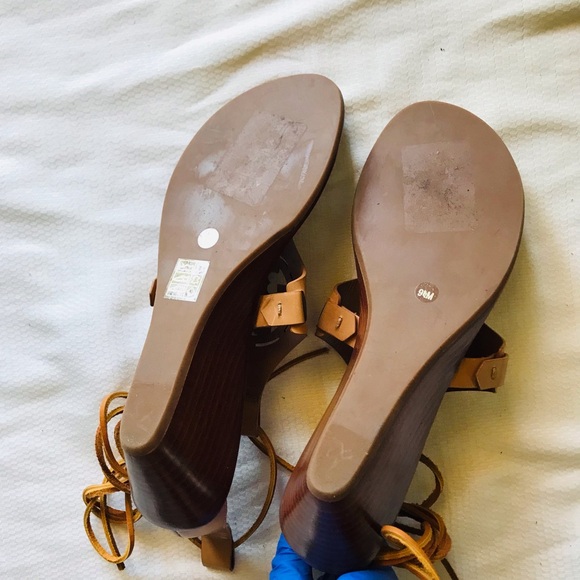 Tory Burch Women's Tan Wedge Sandals - Picture 6 of 7